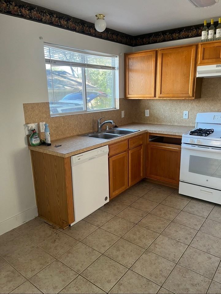 809 Dragonfly Dr #809 - Photo 4 of 12