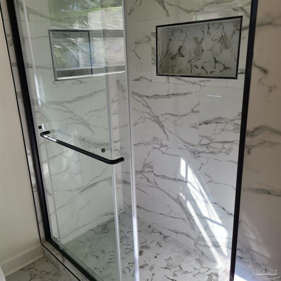 1301 W Lee St #1301 - Photo 2 of 28