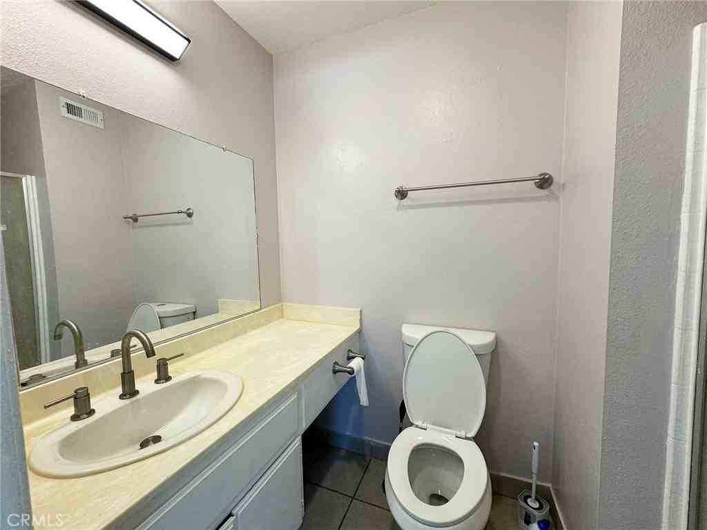 25180 5th St #25180 - Photo 3 of 14