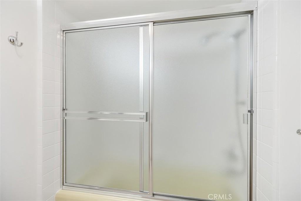 57 Calle Cadiz #57N - Photo 4 of 27