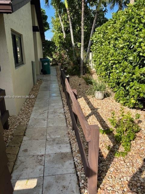 7006 Southwest 106th Place #7006 - Photo 3 of 15