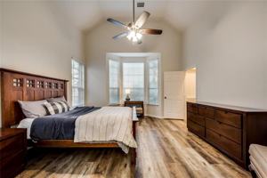 featured image of 2917 Newport Drive #2917