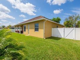 featured image of 6420 Parklane Court #6420