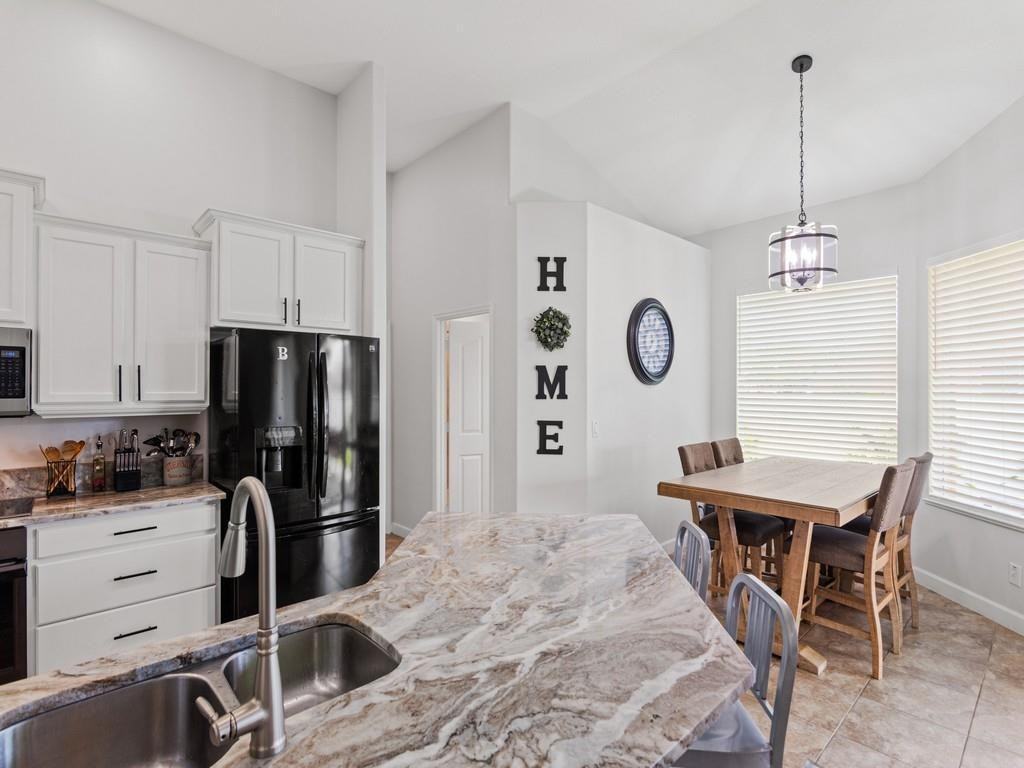 6420 Parklane Court #6420 - Photo 4 of 32