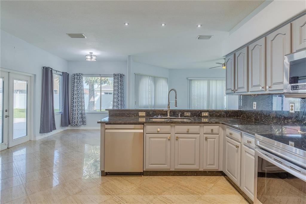 13024 Carlington Ln #13024 - Photo 6 of 26