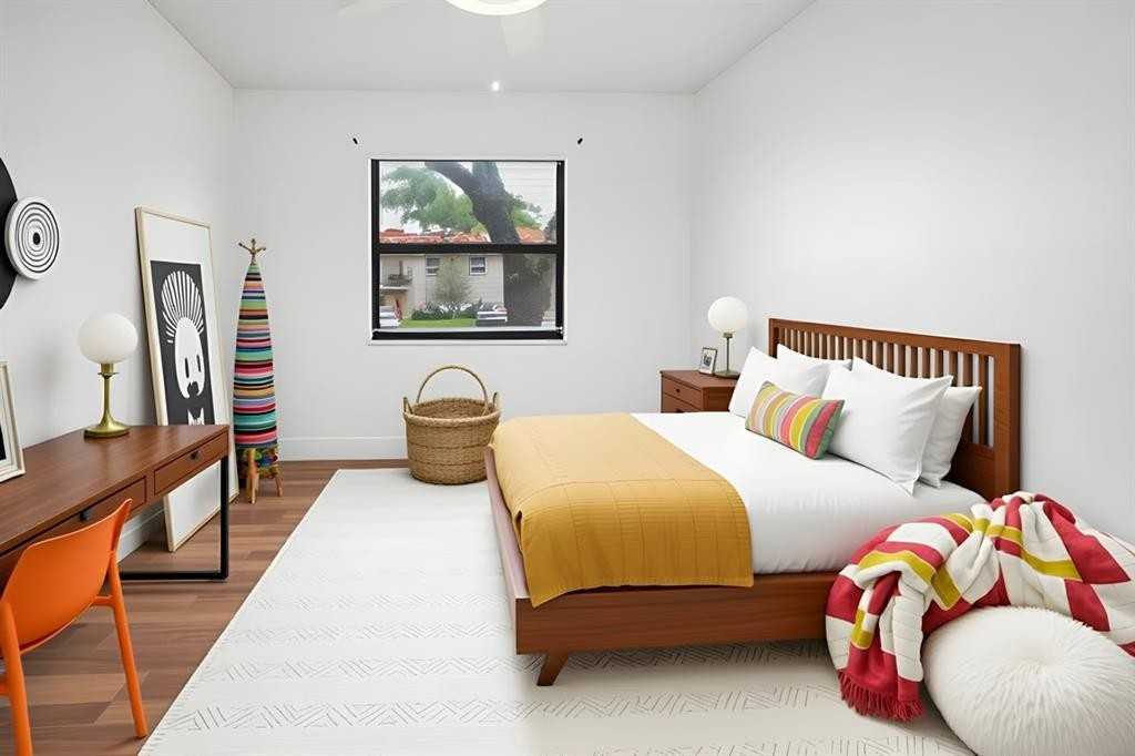 15805 W Waterside Cir #15805