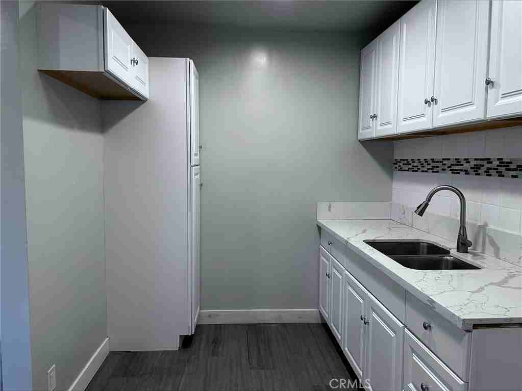 11724 South Vermont Avenue #11724-7 - Photo 5 of 6