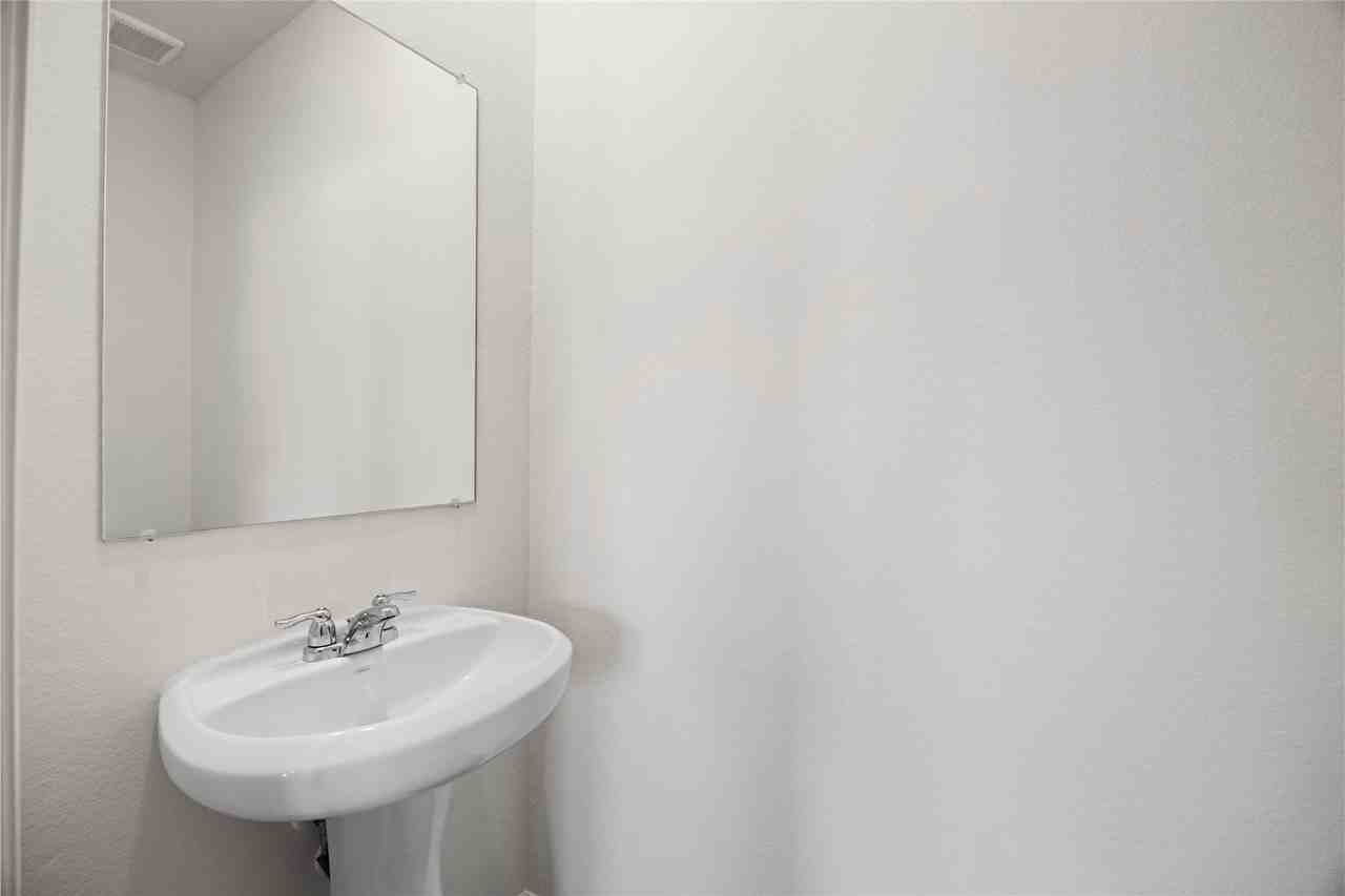 8203 Vacek Crossing Way #8203