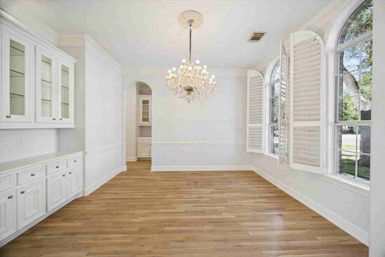 4601 Mimosa Drive #4601 - Photo 3 of 20