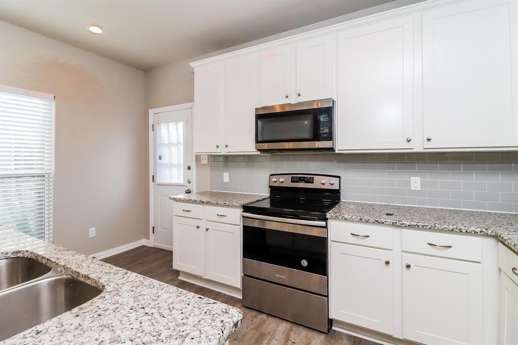 206 Perry Avenue #206 - Photo 2 of 15