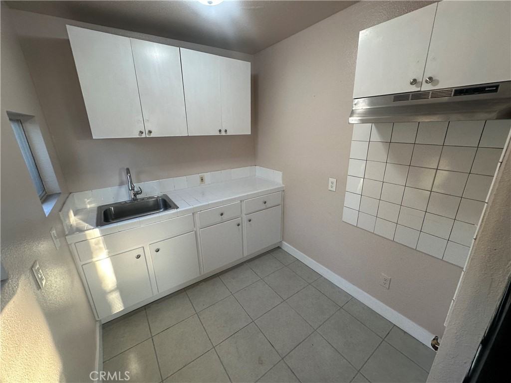 920 Mcfarland Avenue #920 - Photo 7 of 8