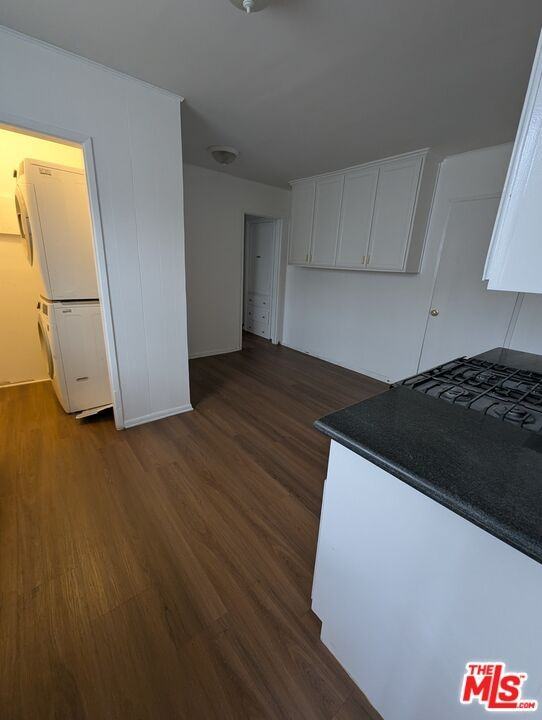 640 North Poinsettia Place #640 - Photo 7 of 12