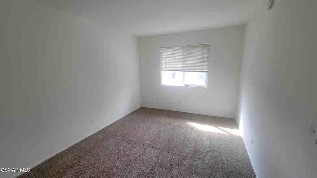 12301 Runnymede Street #12301-3 - Photo 4 of 26