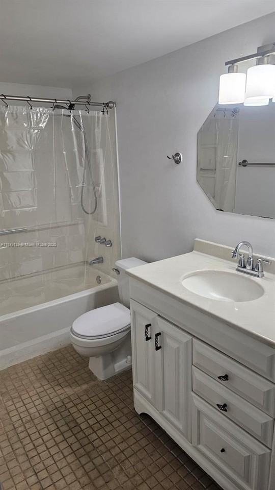 6115 Northwest 186th Street