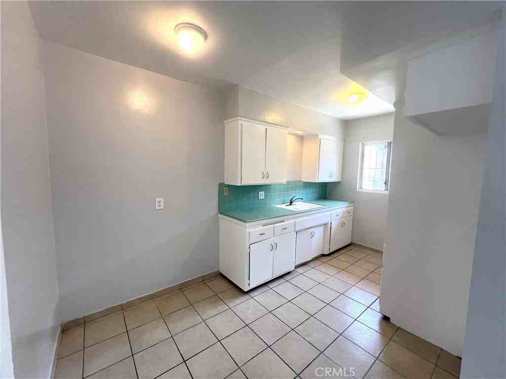 620 West 82nd Street #620-3