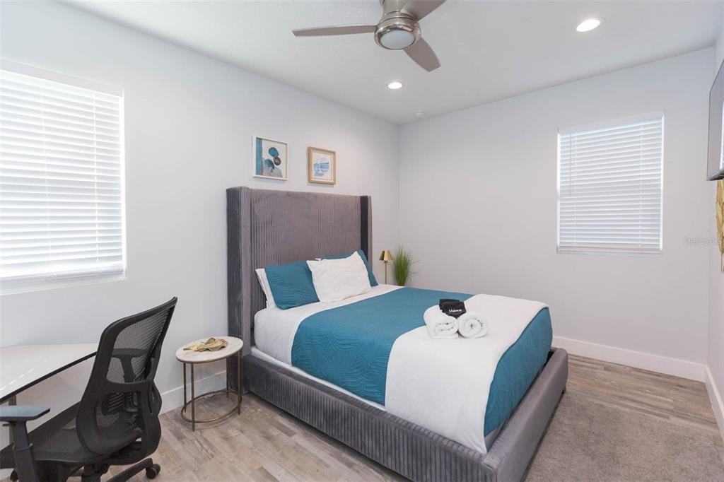 2013 E Waters Ave #2013 - Photo 2 of 42