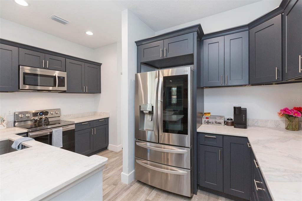 2013 E Waters Ave #2013 - Photo 6 of 42