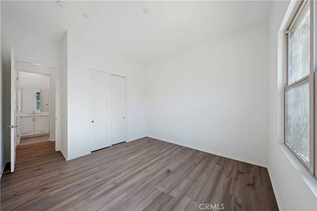 822 Francesca Ave #822 - Photo 2 of 26