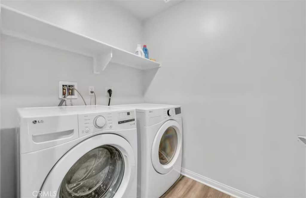 1424 Prairie Rose Ln #1424 - Photo 2 of 23