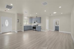 featured image of 1026 West Teresa Street