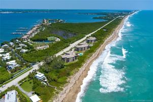 featured image of 4540 Northeast Sandpebble Trace