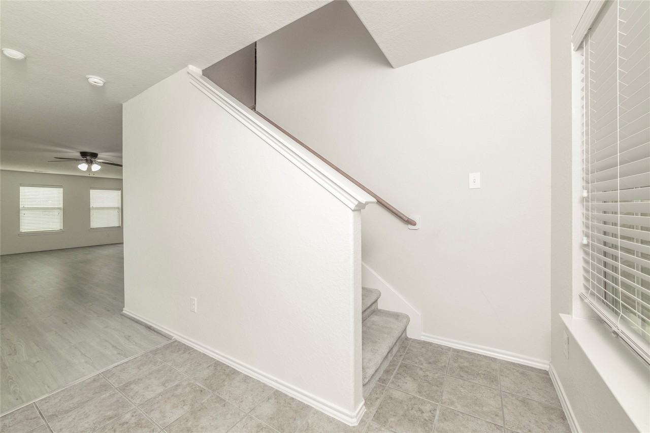 6642 Haven Forest Ln #6642 - Photo 3 of 35