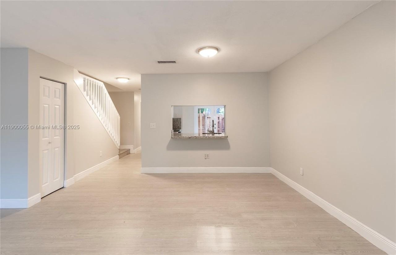 14237 Southwest 94th Circle Lane