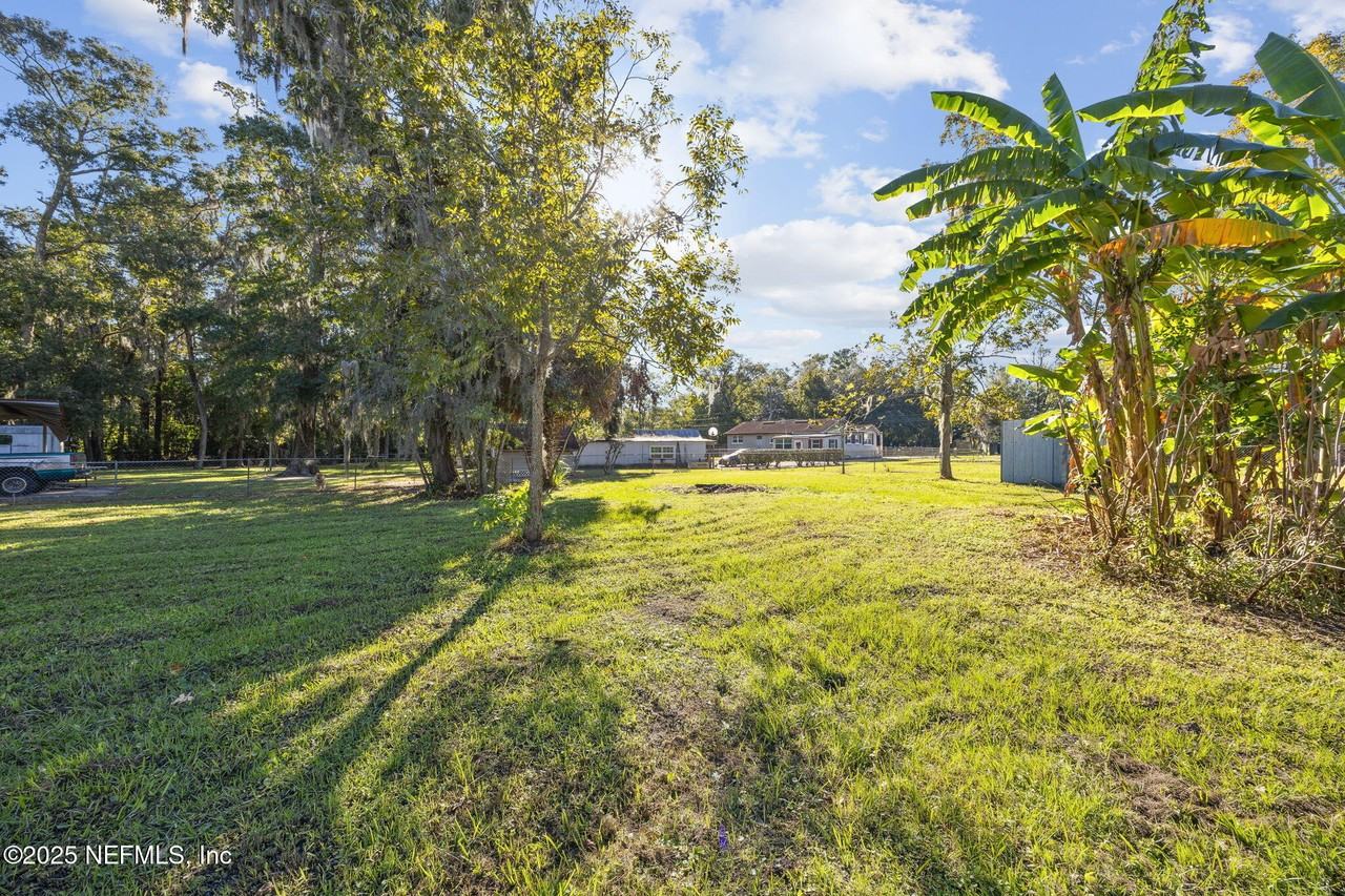 253 Santa Barbara Ave #253 - Photo 2 of 22