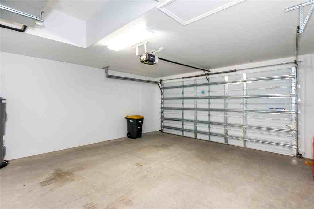 215 Lewis Cir #215-112 - Photo 7 of 34