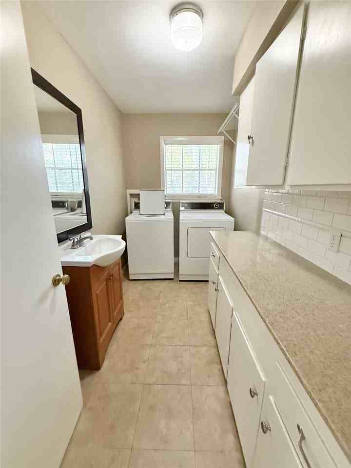 106 Longacre Dr #106 - Photo 6 of 24