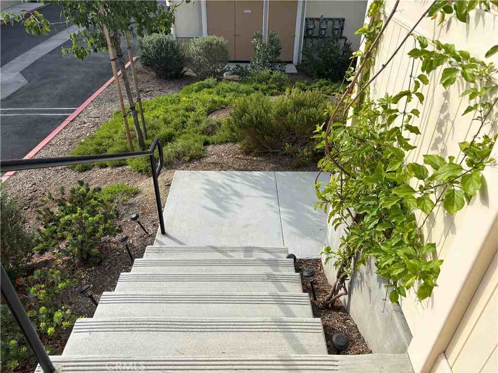 1368 Anise Way #1368 - Photo 5 of 20