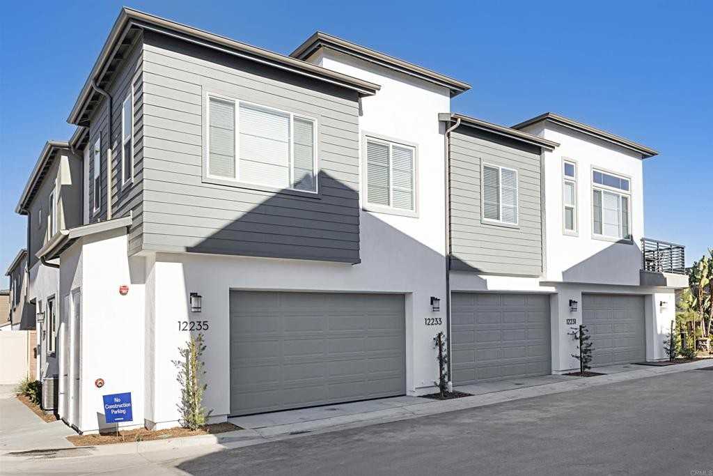 12235 Halle Way #12235 - Photo 3 of 35