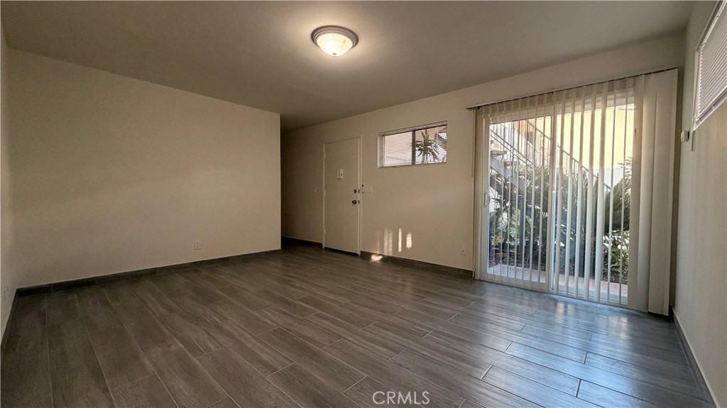 908 S Marguerita Ave #908-1 - Photo 6 of 11