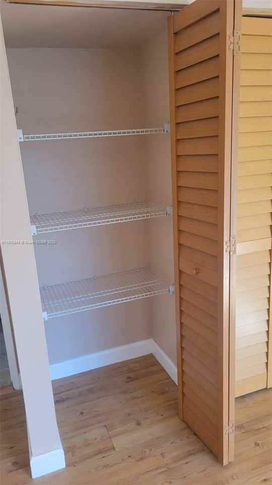 914 Nw 106th Avenue Cir #914-914 - Photo 2 of 42