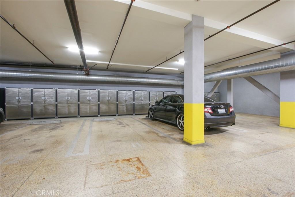 433 Pine Ave #433-203 - Photo 7 of 19