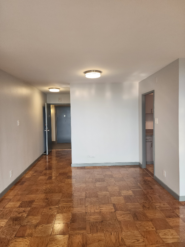 430 M St Sw - Photo 6 of 13