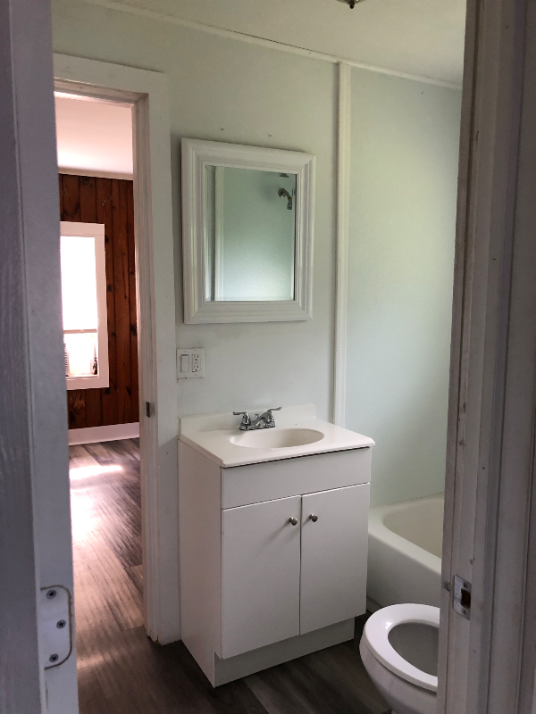 3318 Thomas St - Photo 7 of 9