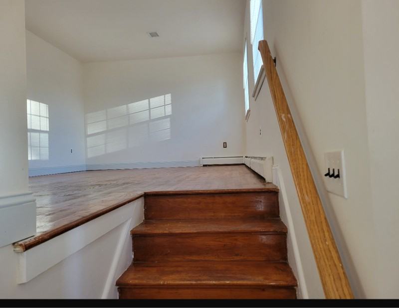 15012 Cordell Avenue - Photo 6 of 11