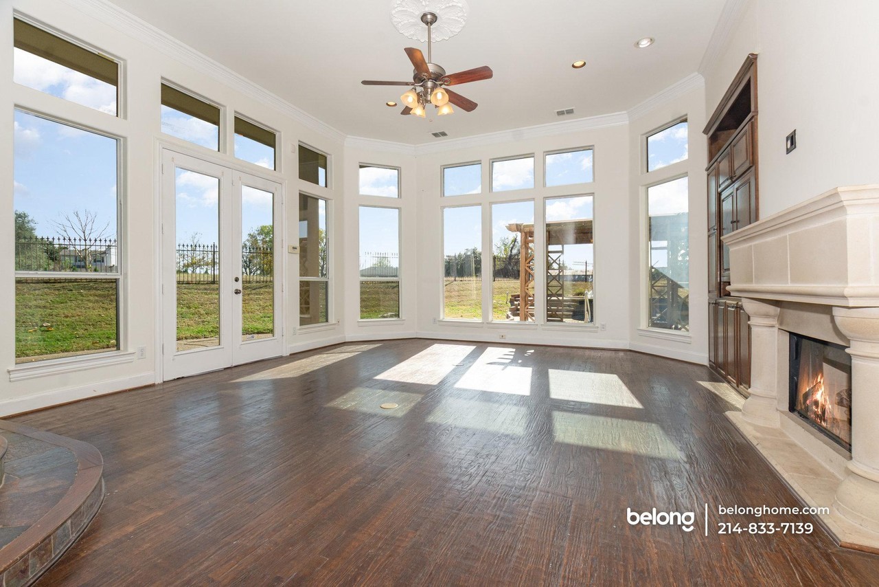 1710 Morrish Ln - Photo 7 of 30