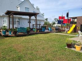 featured image of 4007 Princess Ln