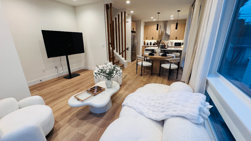 4029 51st Avenue Southwest - Photo 6 of 15