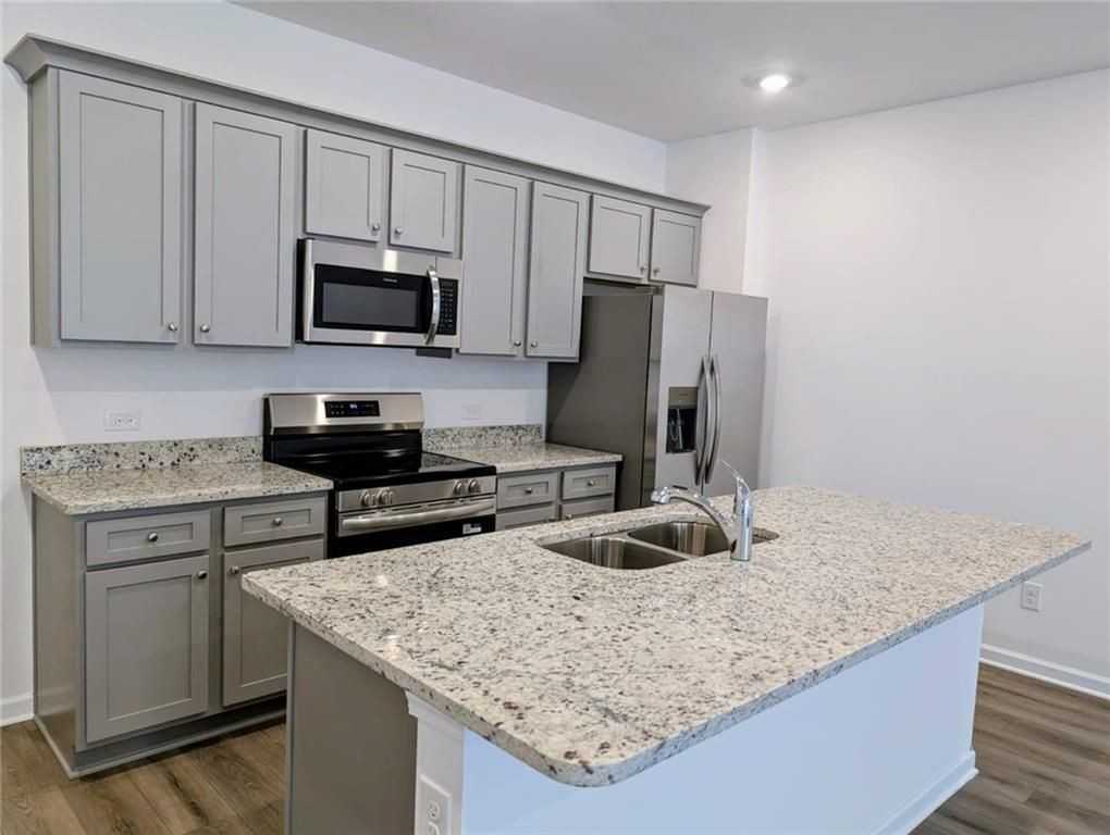 132 Hazel Drive - Photo 5 of 31