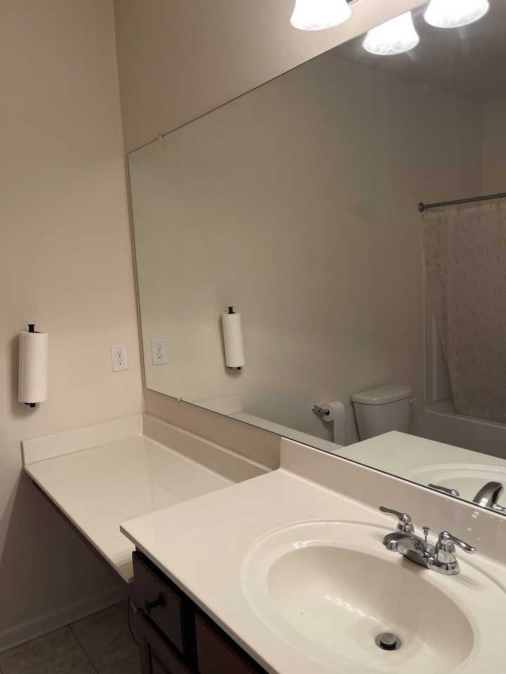 5009 Stately Dr #NA - Photo 5 of 9