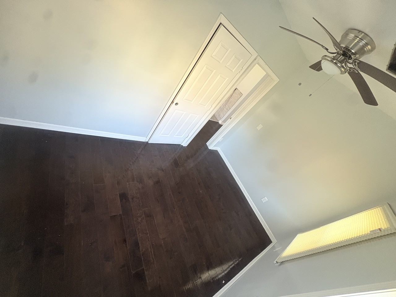 601 10th Ave #NA - Photo 2 of 5