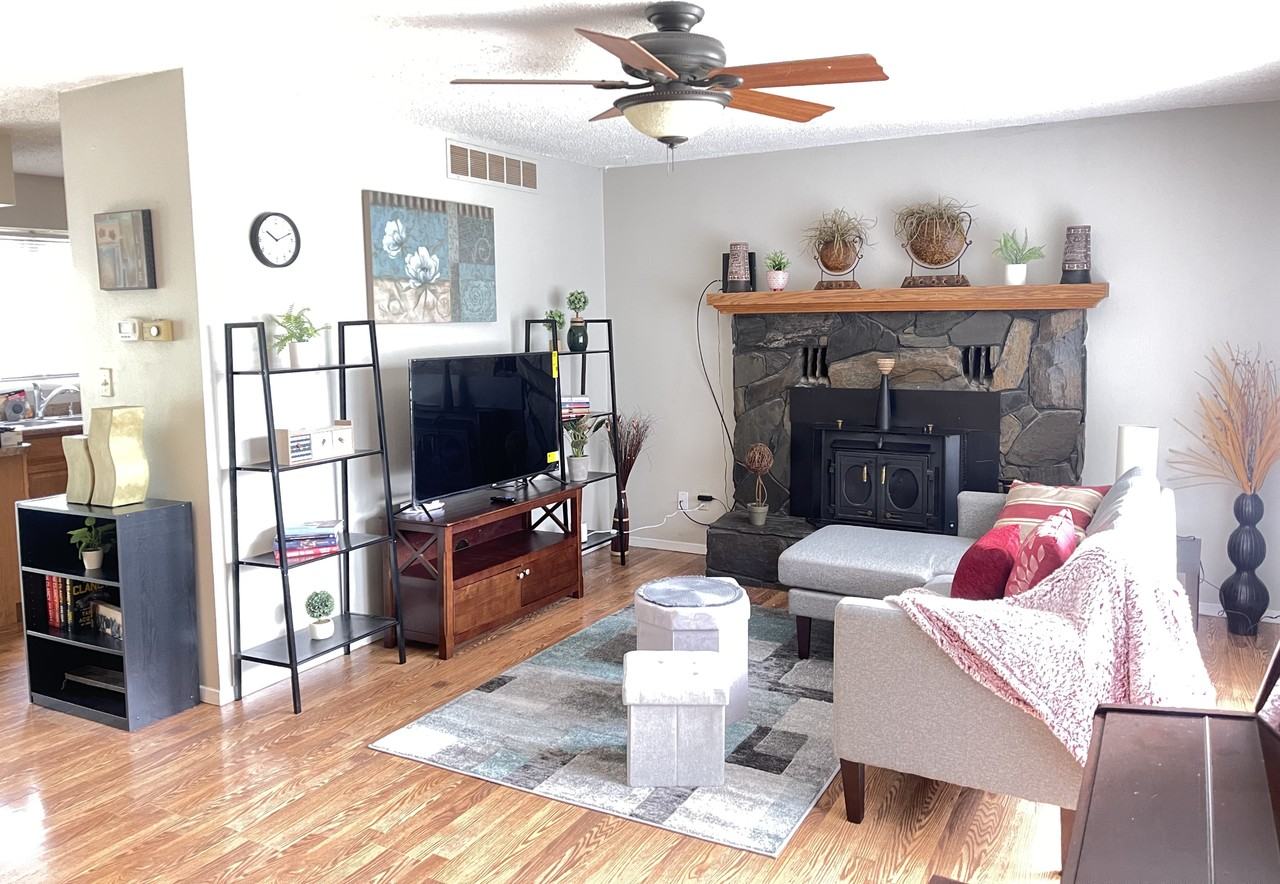 114 E Liberty St #NA - Photo 3 of 17