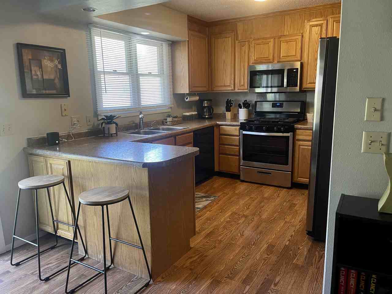 114 E Liberty St #NA - Photo 4 of 17