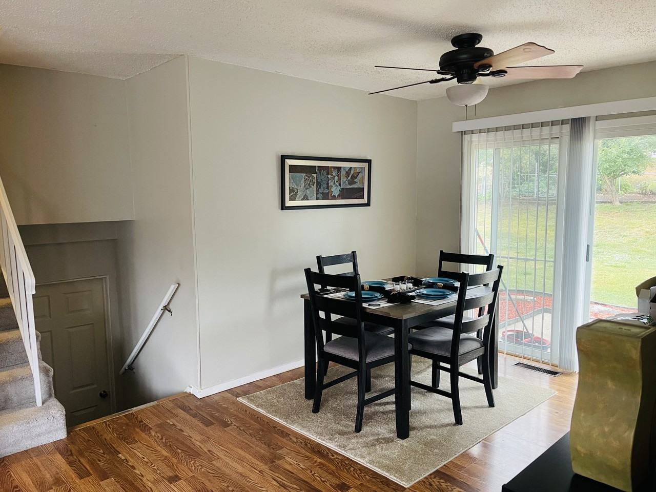 114 E Liberty St #NA - Photo 5 of 17