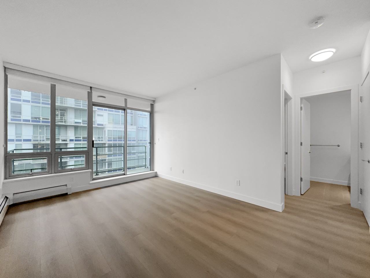 9060 University Crescent - Photo 5 of 15