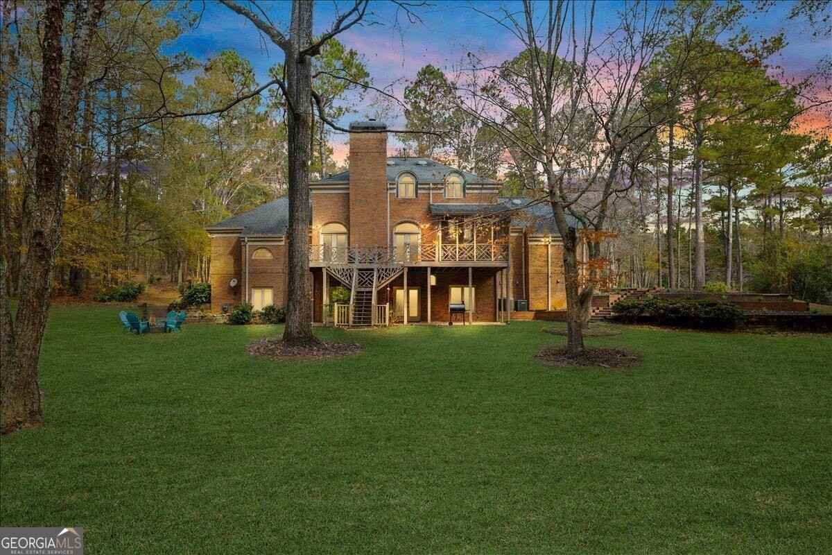 342 Graves Road - Photo 2 of 25