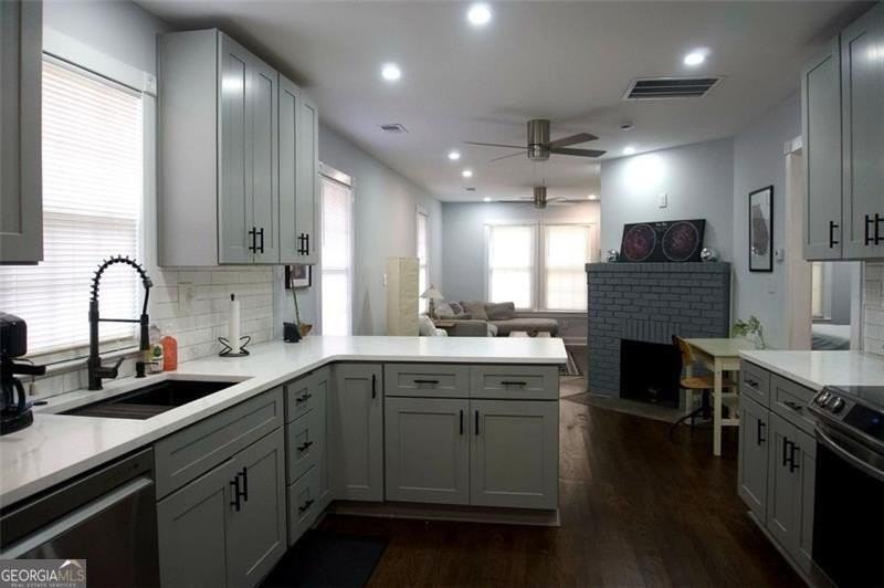 551 Culberson Street Southwest - Photo 5 of 9